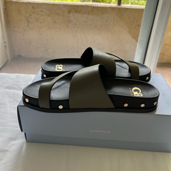 Gianni Bini GB dusty green slides - Picture 2 of 5